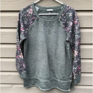 Women’s Maurices Sweatshirt